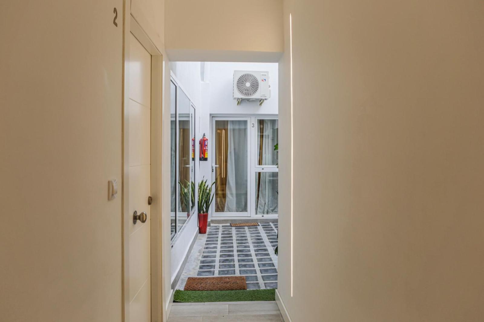 Acc Vergara 2 Opcion De Parking Apartment Jaén Exterior photo
